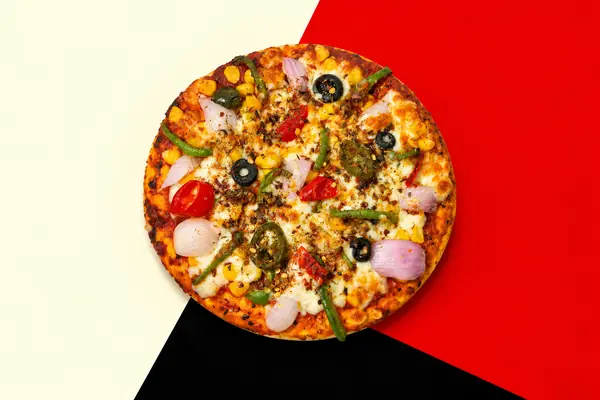 Schezwan Corn Crunch Pizza